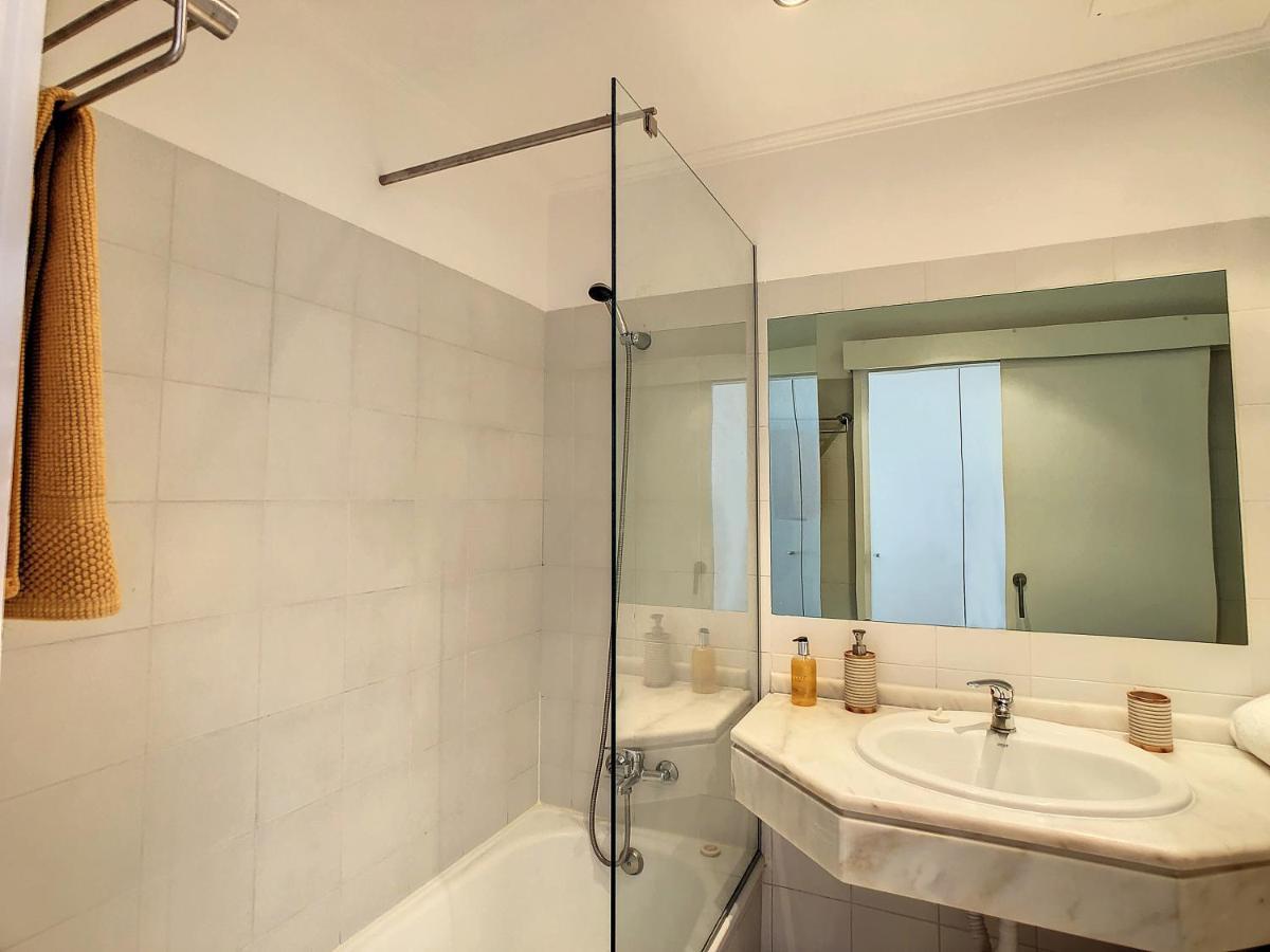 Lido Life Apartment By Lovelystay Funchal Dış mekan fotoğraf